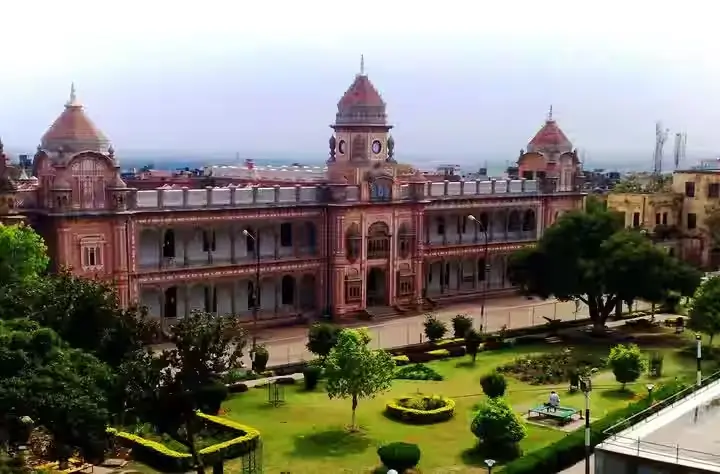 DOGRA ART MUSEUM - Popular Tourist Attractions in Jammu