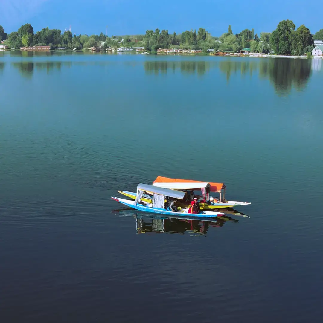 Nageen Lake Jammu and Kashmir
