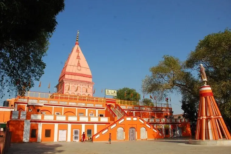 RANBIRESHWAR TEMPLE - Popular Tourist Attractions in Jammu