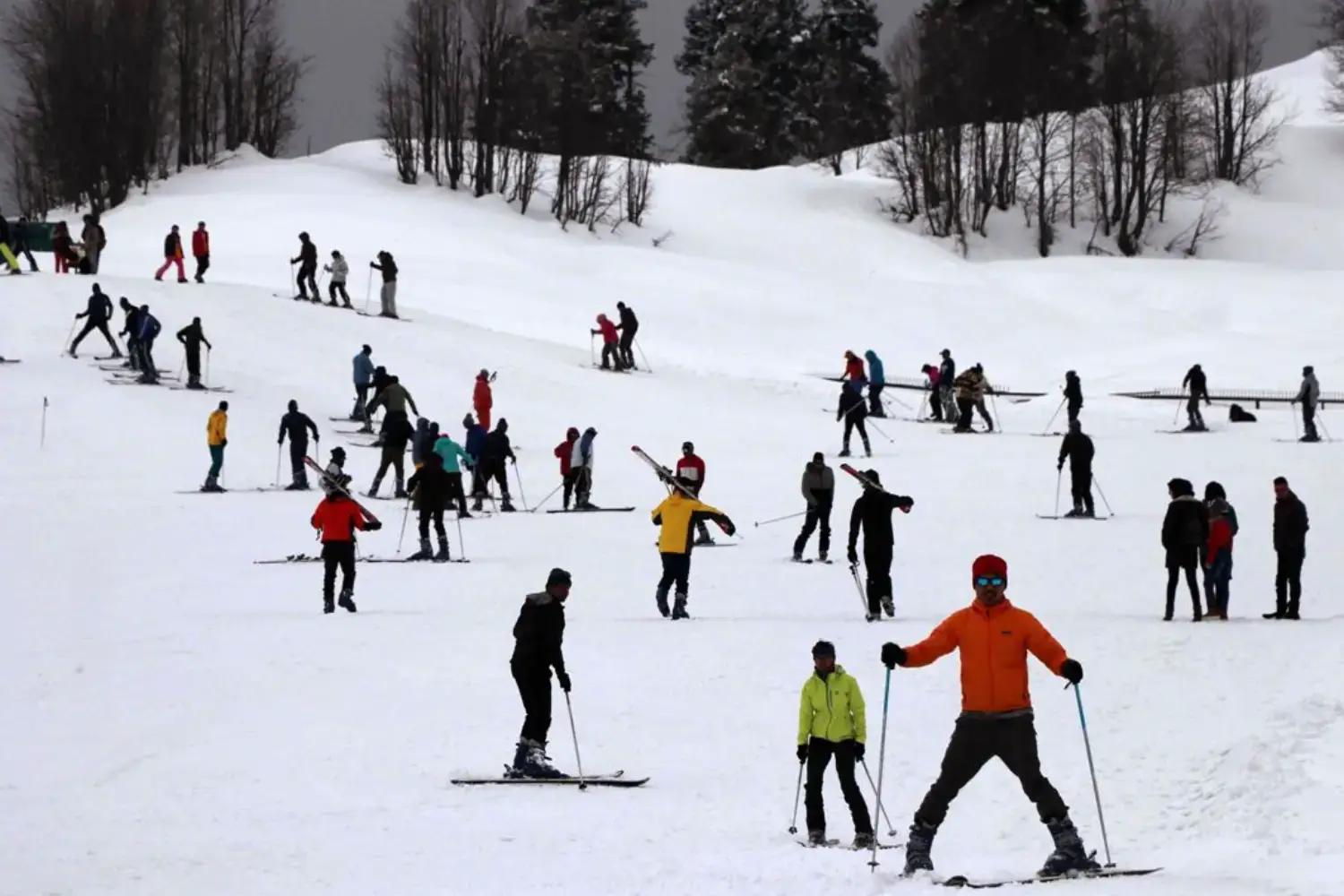 Guldanda Tourism- Top Skiing Destination in Kashmir