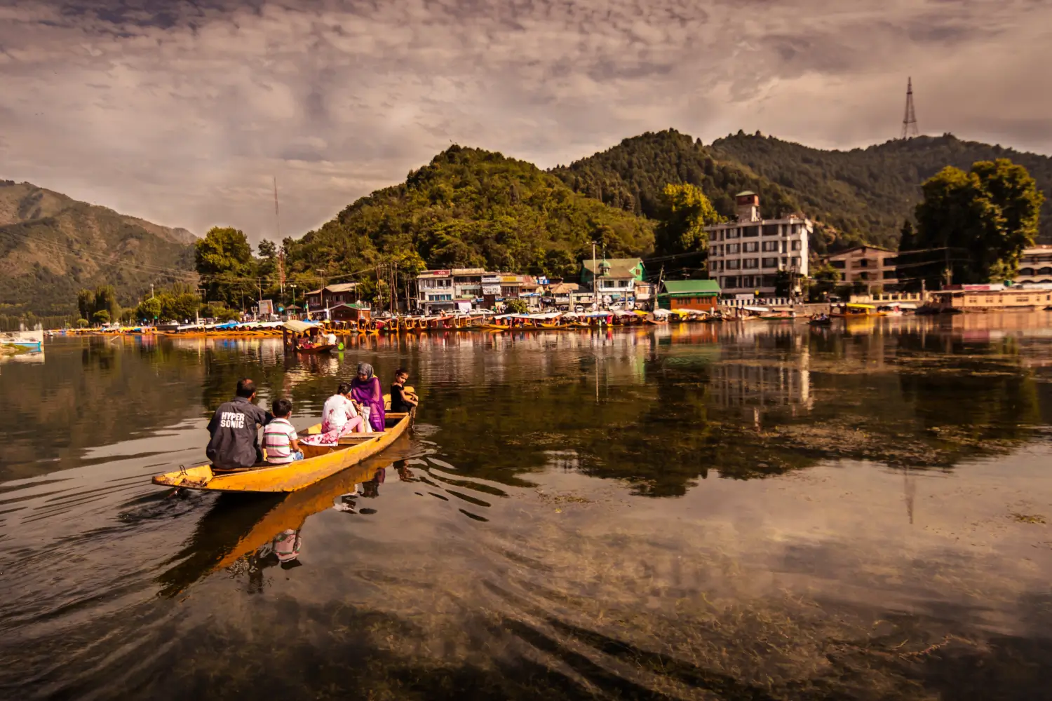 13 Crore Tourists Visit Jammu and Kashmir in 10 Years
