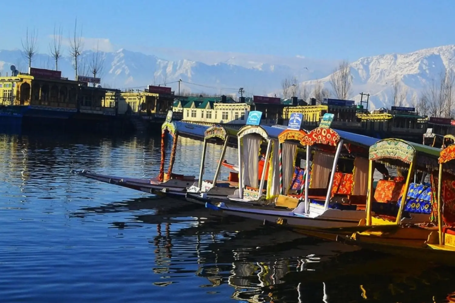 13 Crore Tourists Visit Jammu and Kashmir in 10 Years