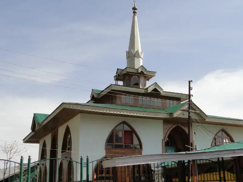 Shrine of Baba Reshi-Must Visit Places in Gulmarg
